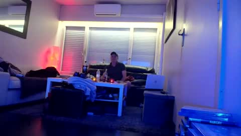 grives13 online show from February 15, 4:29 am