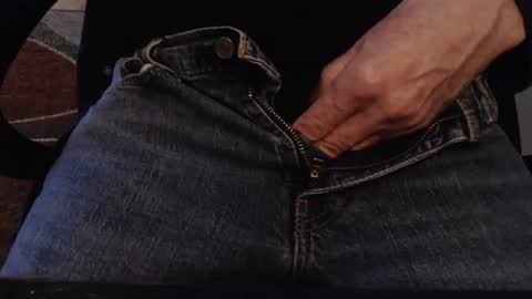 griz01 online show from November 13, 6:56 pm