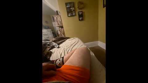 grizzely1975 online show from March 3, 2:44 am