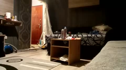 bigW2M online show from December 21, 9:23 pm