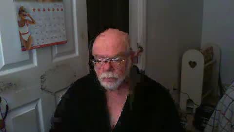 Snapshot of gtnolder60 chatting on March 2, 1:47 am Gary online show from March 2, 1:47 am
