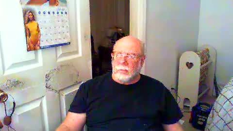 Snapshot of gtnolder60 chatting on January 28, 10:12 pm Gary online show from January 28, 10:12 pm