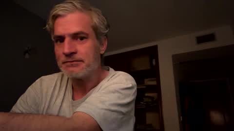 guardiannif_ online show from January 24, 7:28 pm