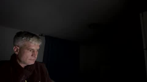 guardiannif_ online show from February 24, 6:04 pm