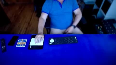 guesswhatigot2 online show from November 7, 5:33 am