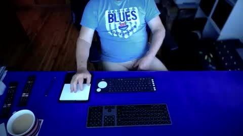 guesswhatigot2 online show from September 21, 3:39 am