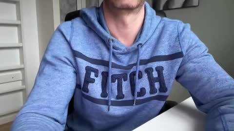 NaughtyFitHusband online show from March 12, 5:24 am