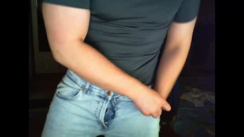 gymguy0505 online show from April 1, 10:07 pm