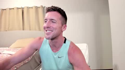 Snapshot of gymjock22 chatting on March 8, 2:21 am GymJock22 online show from March 8, 2:21 am