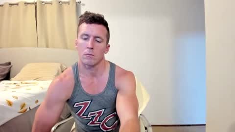 Snapshot of gymjock22 chatting on January 8, 9:44 pm GymJock22 online show from January 8, 9:44 pm