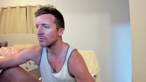 Snapshot of gymjock22 chatting on December 15, 9:31 pm GymJock22 online show from December 15, 9:31 pm