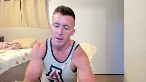 Snapshot of gymjock22 chatting on December 24, 10:17 pm GymJock22 online show from December 24, 10:17 pm