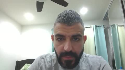 h0nest84 online show from December 22, 8:38 am