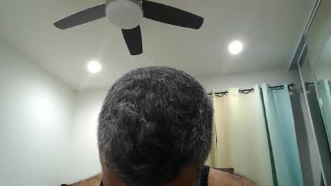 h0nest84 online show from November 8, 5:54 am