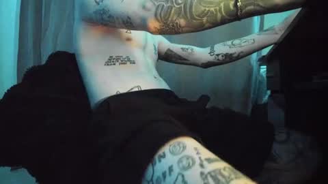 haildave6 online show from January 9, 10:37 pm