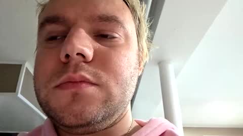 hainicostellato693338 online show from January 19, 4:37 am