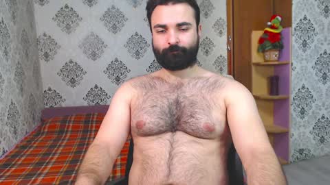 Snapshot of hairy_tyler666 chatting on February 5, 5:52 am Hairy Tyler online show from February 5, 5:52 am