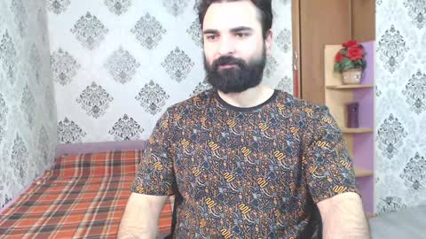 Snapshot of hairy_tyler666 chatting on December 9, 8:33 am Hairy Tyler online show from December 9, 8:33 am