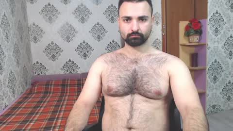 Snapshot of hairy_tyler666 chatting on December 19, 3:19 pm Hairy Tyler online show from December 19, 3:19 pm