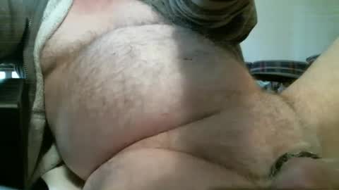 Snapshot of hairydude962 chatting on January 1, 7:32 pm hairydude962 online show from January 1, 7:32 pm