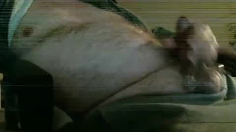 Snapshot of hairydude962 chatting on January 21, 4:44 am hairydude962 online show from January 21, 4:44 am