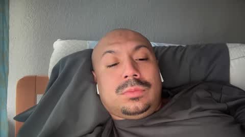 hairyman30000 online show from March 2, 5:20 pm