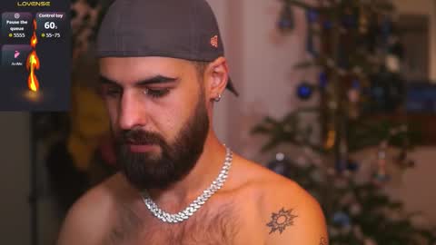 HairyRobXxX online show from December 15, 8:17 pm