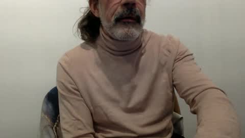 HairyTonkas online show from December 10, 12:02 am