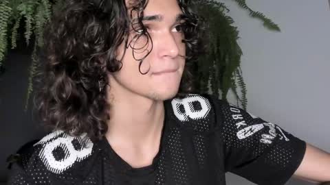 halan online show from February 1, 8:39 am