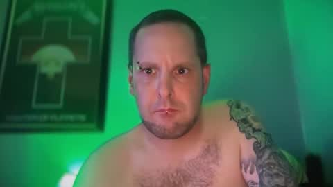 Snapshot of hand_banana_420 chatting on September 17, 2:01 am hand_banana_420 online show from September 17, 2:01 am