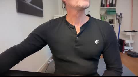 Snapshot of hankmoody6 chatting on October 15, 12:35 pm hanky online show from October 15, 12:35 pm
