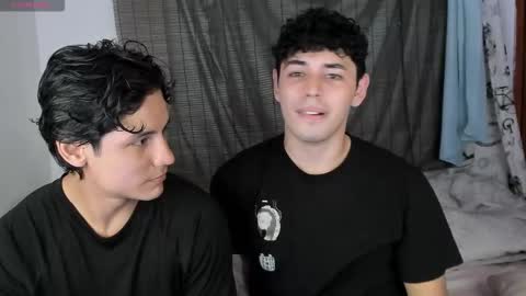 hans and andres online show from December 18, 7:54 pm