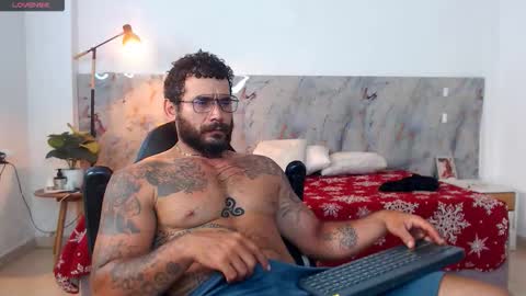 hanz_col online show from February 10, 11:53 pm