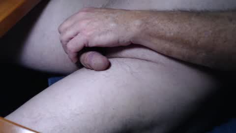 Snapshot of happy0612 chatting on December 22, 4:48 pm happy0612 online show from December 22, 4:48 pm