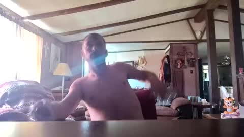 happyguy848 online show from November 17, 4:54 pm