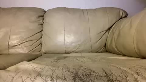 Slim West Cox online show from April 25, 6:16 am