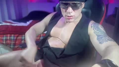 MATTSTEEL - ITALIAN STALLION online show from February 8, 1:32 am