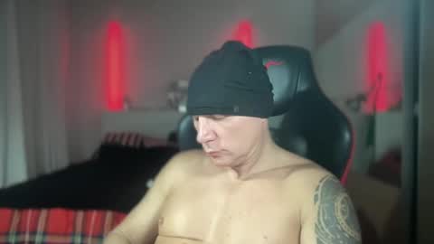 MATTSTEEL - ITALIAN STALLION online show from December 20, 1:11 pm