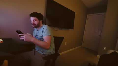 Tom online show from December 23, 12:25 am