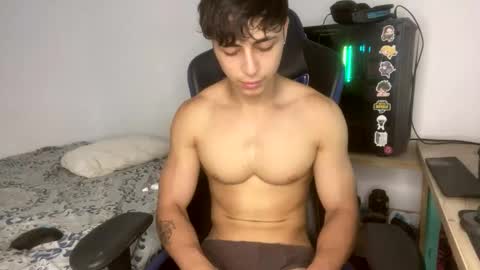 Snapshot of harry_p01 chatting on February 13, 5:22 pm harry_p01 online show from February 13, 5:22 pm