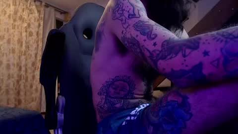 OMAR online show from December 18, 9:04 am