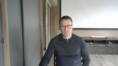 HarrySnake online show from October 11, 8:18 am