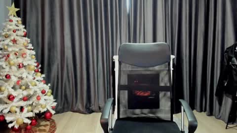 HaydenSpears online show from December 17, 1:38 pm