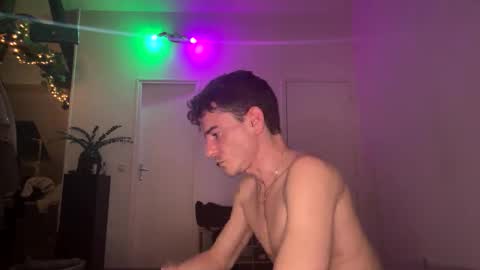 hecallsmecash online show from March 16, 7:40 pm