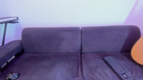 henrik_senn online show from March 7, 3:32 pm