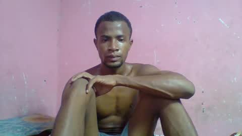 Snapshot of henriotflavien20 chatting on December 22, 7:33 am Adrian Honey online show from December 22, 7:33 am