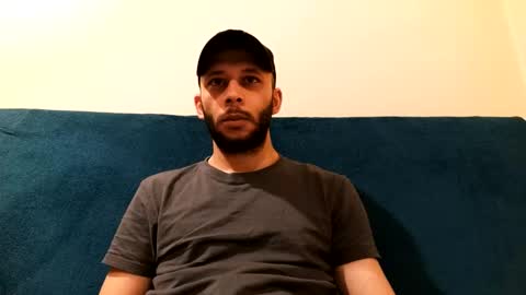Snapshot of henryaxe chatting on February 3, 2:45 pm HenryAxe online show from February 3, 2:45 pm