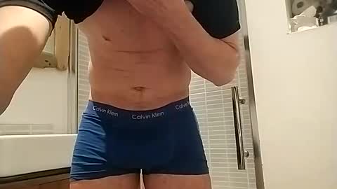 hereforus234 online show from April 17, 5:59 pm