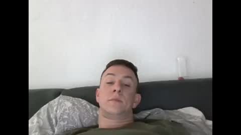 heteroboyxx online show from February 18, 9:10 am