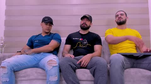 heteros men online show from December 27, 1:28 pm